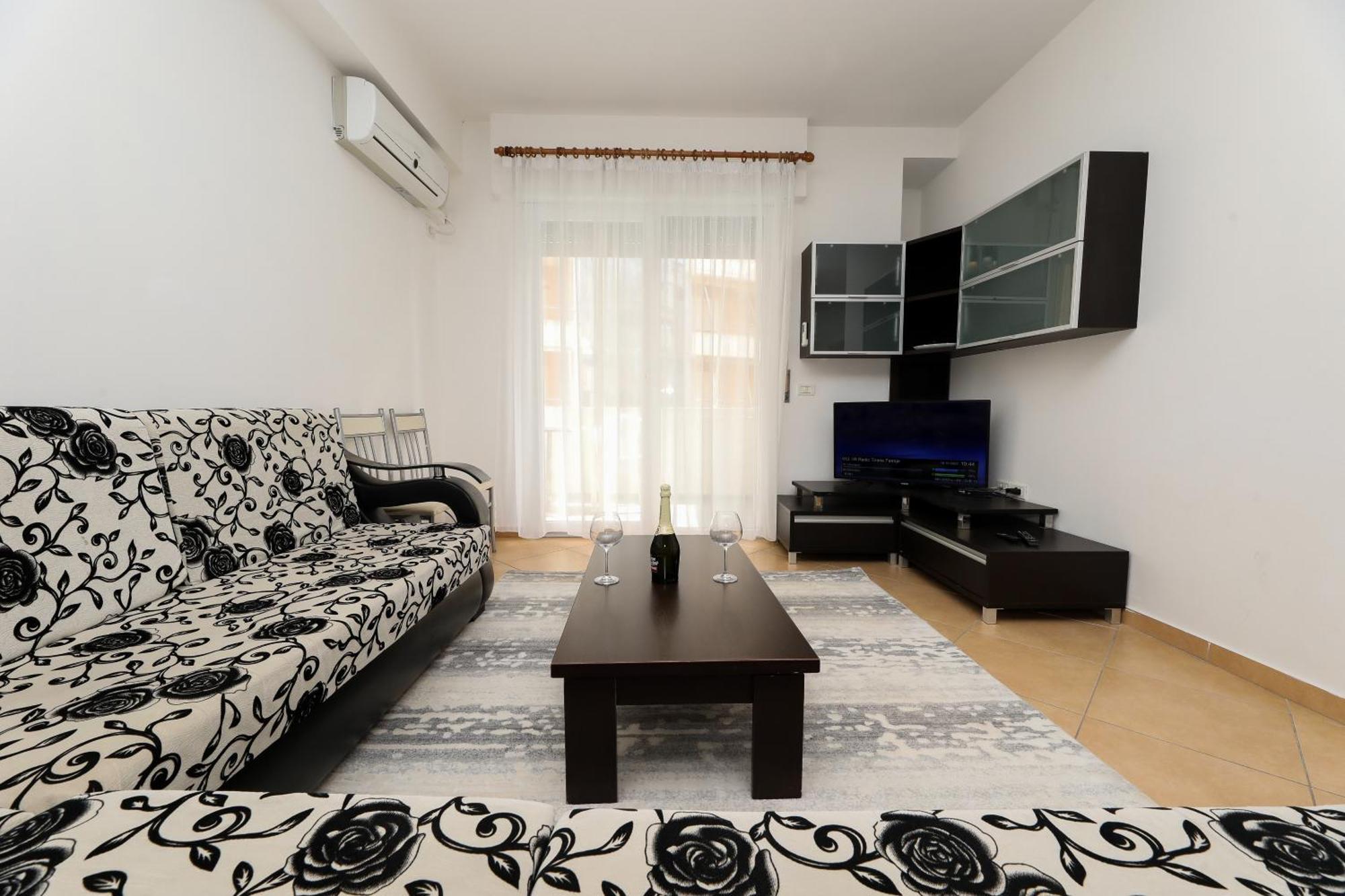 Noa Apartments Vlorë Exterior foto
